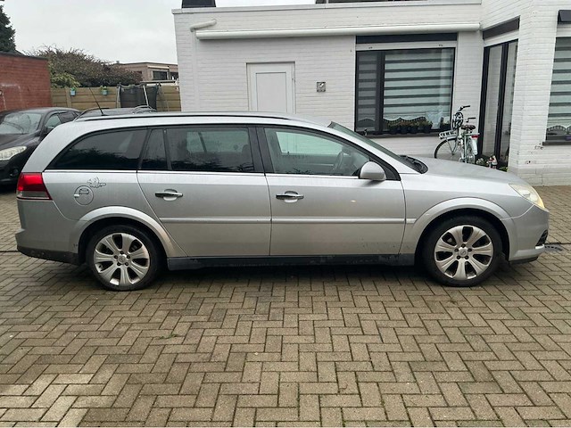 2008 opel vectra stationwagen - afbeelding 42 van  44