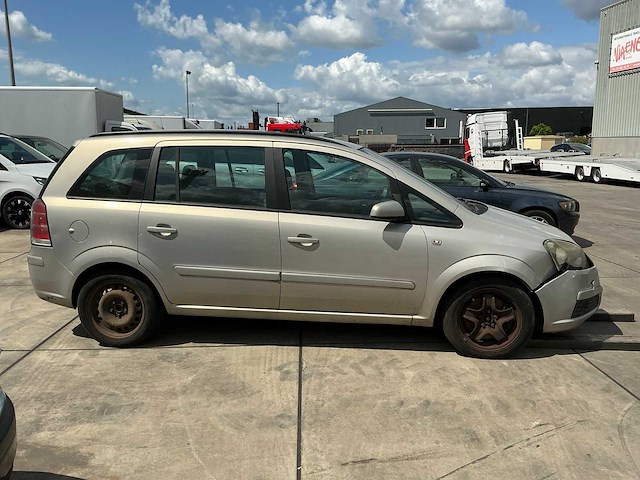 2008 opel zafira 1.9 cdti personenauto - afbeelding 22 van  27