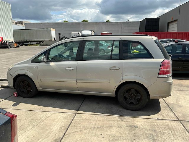2008 opel zafira 1.9 cdti personenauto - afbeelding 26 van  27