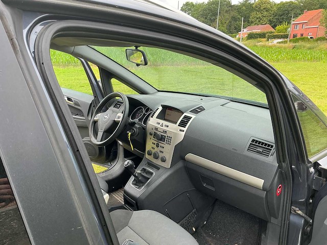 2008 opel zafira 2.2 direct 7 plaatsen personenauto - afbeelding 11 van  20