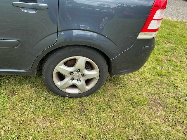 2008 opel zafira 2.2 direct 7 plaatsen personenauto - afbeelding 14 van  17