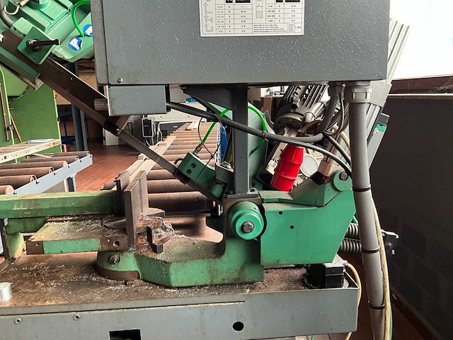 2008 pedrazzoli sn340 bandzaagmachine met neertrekmechanisme - afbeelding 5 van  6
