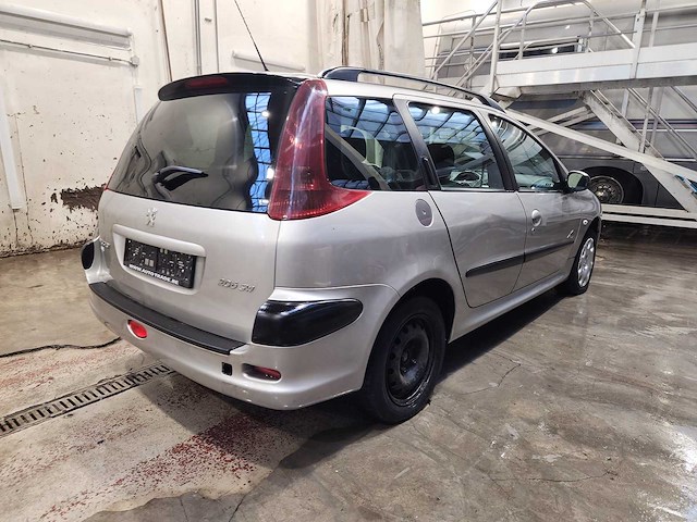 2008 peugeot 206 sw 271000km - afbeelding 5 van  12