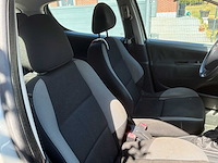 2008 peugeot 207 auto - afbeelding 18 van  34