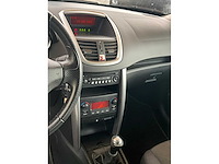 2008 peugeot 207 personenauto - afbeelding 13 van  19