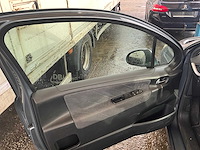 2008 peugeot 207 personenauto - afbeelding 8 van  19