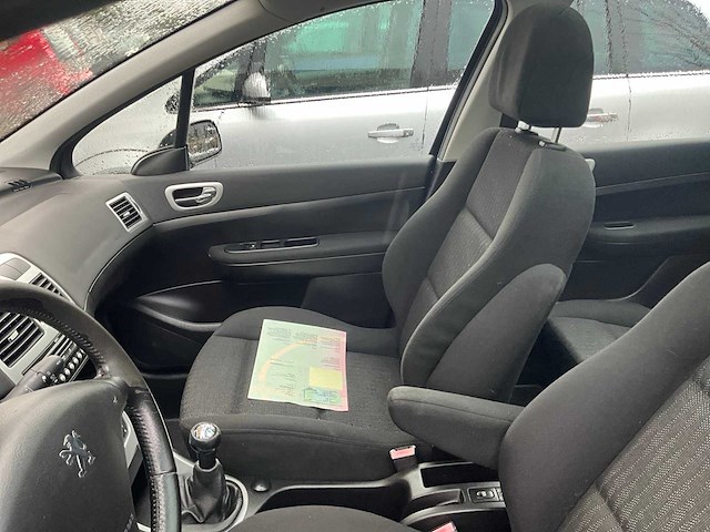 2008 peugeot 307 personenauto - afbeelding 18 van  19