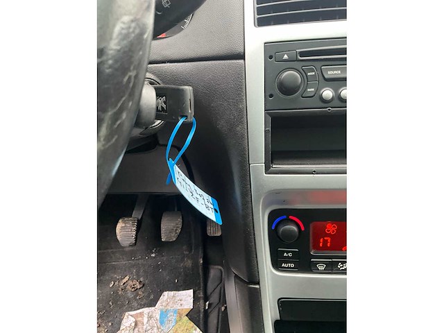 2008 peugeot 307 personenauto - afbeelding 2 van  9