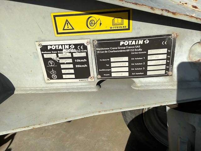 2008 potain igo 26 bouwkraan - zelfopbouwkraan met atlas copco qas 30 kds generatorset en bouwplaatsaccessoires - afbeelding 12 van  47