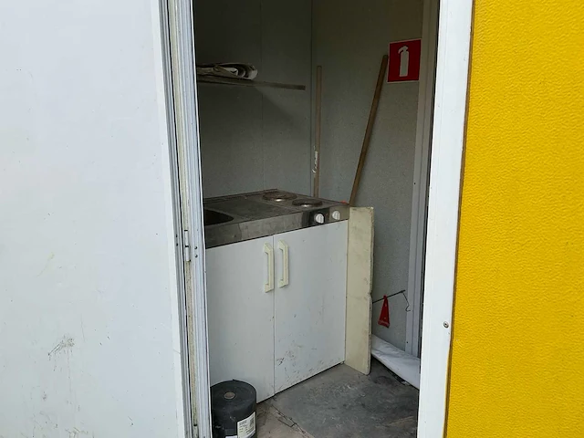 2008 real u652 werfcontainer - afbeelding 15 van  15
