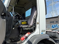 2008 renault 24cpd10 vrachtwagen