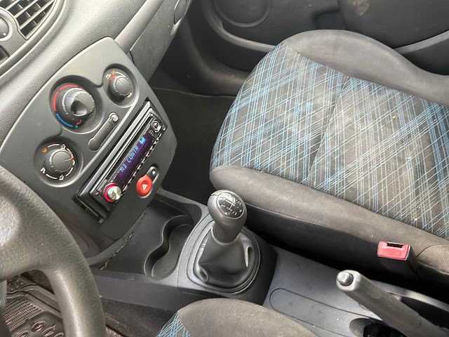 2008 renault clio personenauto - afbeelding 16 van  16