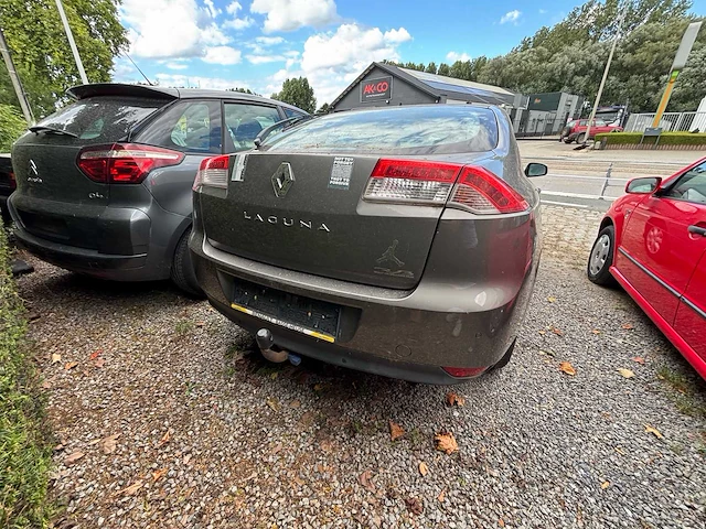 2008 renault laguna personenauto - afbeelding 32 van  37