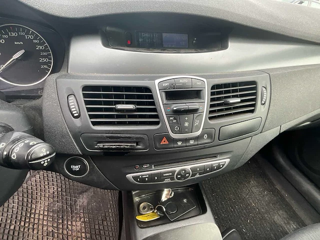 2008 renault laguna - afbeelding 17 van  36