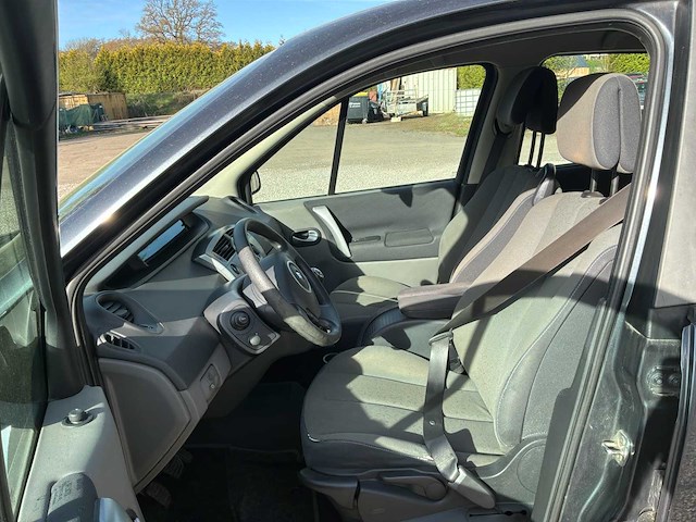 2008 renault megane scenic car - afbeelding 8 van  53