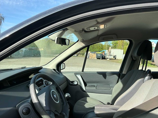 2008 renault megane scenic car - afbeelding 14 van  52