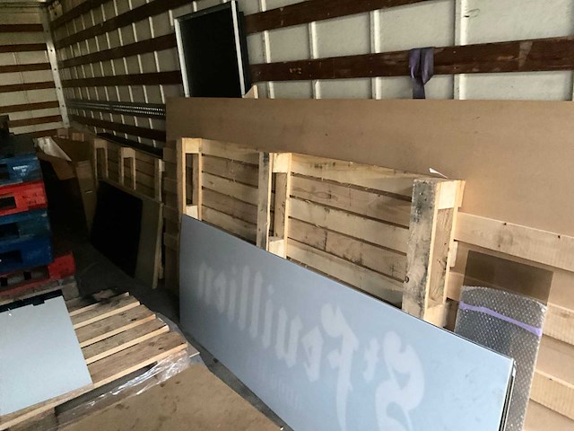 2008 renault premium 29aha3c vrachtwagen - afbeelding 38 van  51