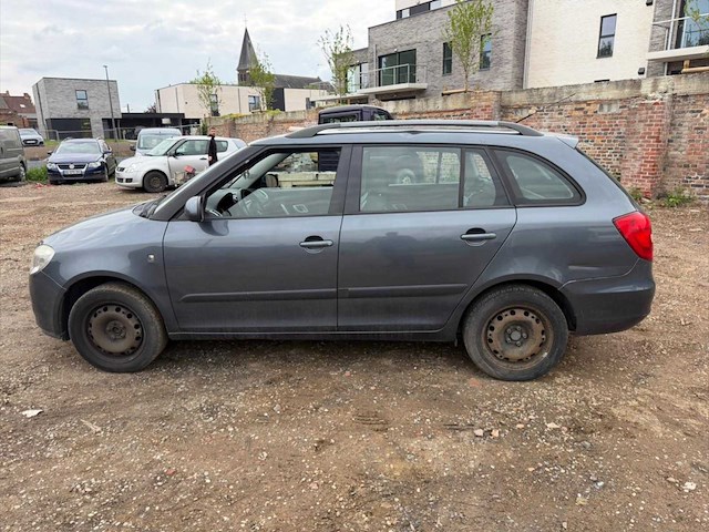2008 skoda fabia stationwagen - afbeelding 13 van  15