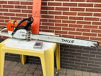 2008 stihl ms 660 motorzaag met lang zaagblad en kettingbeschermer - afbeelding 4 van  7