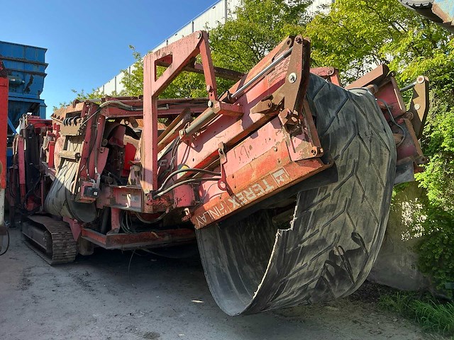 2008 terex finlay 883t mobiele zeefinstallatie - afbeelding 1 van  4
