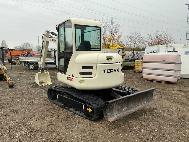 2008 terex tc60 graafmachine - afbeelding 4 van  8
