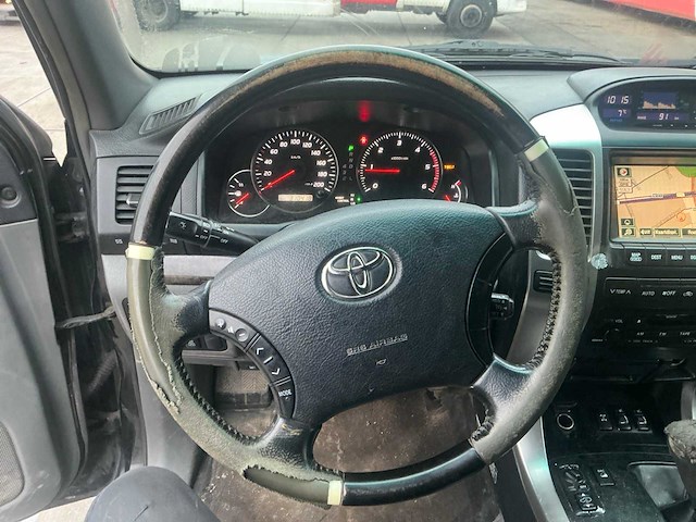 2008 toyota landcruiser bedrijfswagen - afbeelding 16 van  30