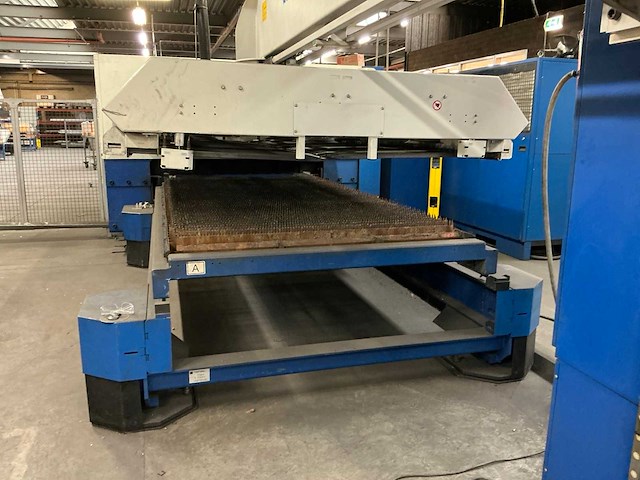 2008 trumpf trulaser 3030 lasersnijmachine - afbeelding 8 van  30