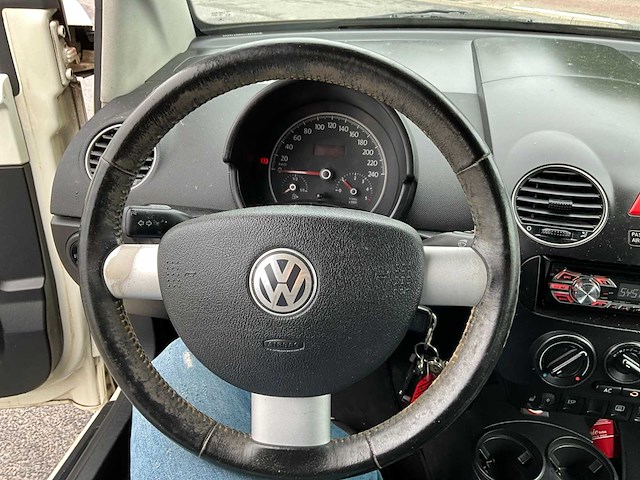 2008 volkswagen beetle personenauto - afbeelding 7 van  23