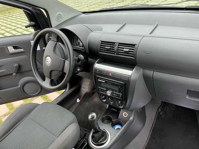 2008 volkswagen fox fresh personenauto - afbeelding 8 van  33