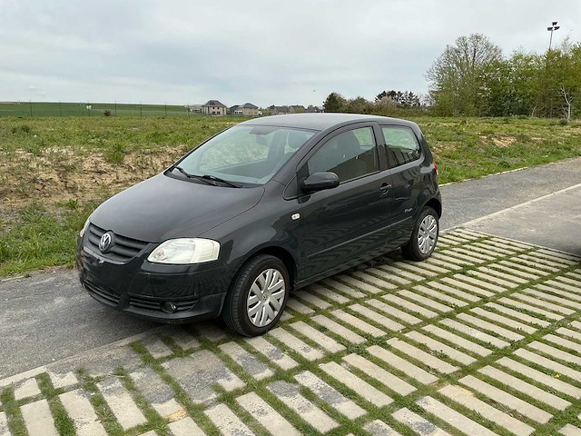 2008 volkswagen fox fresh personenauto - afbeelding 1 van  10