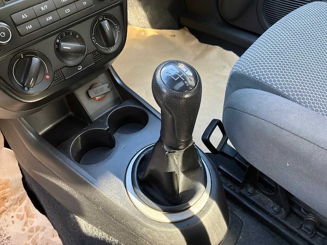 2008 volkswagen fox personenauto - afbeelding 4 van  17