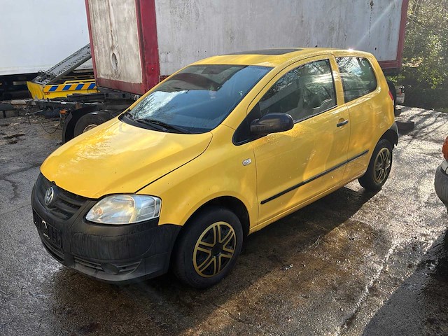 2008 volkswagen fox personenauto - afbeelding 1 van  17