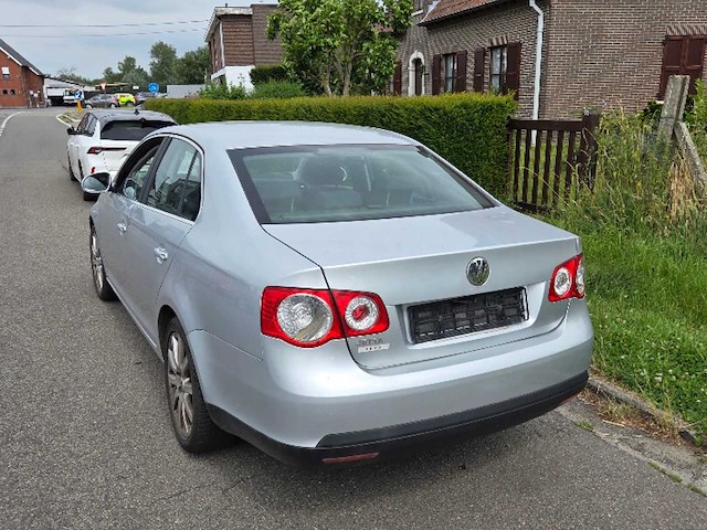 2008 volkswagen jetta personenauto - afbeelding 10 van  14