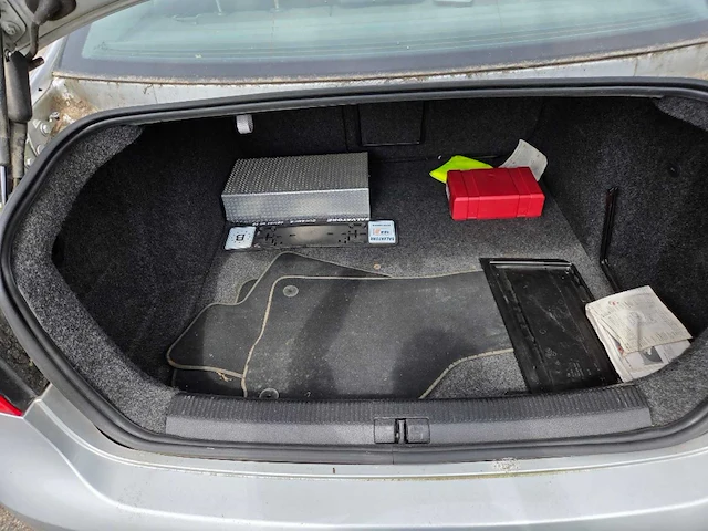 2008 volkswagen jetta personenauto - afbeelding 7 van  14