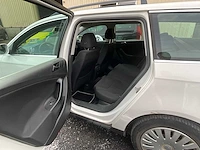 2008 volkswagen passat personenauto - afbeelding 21 van  29