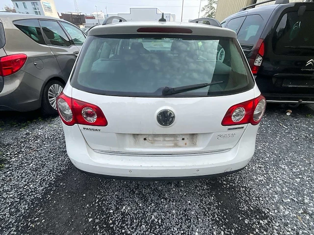2008 volkswagen passat personenauto - afbeelding 3 van  29