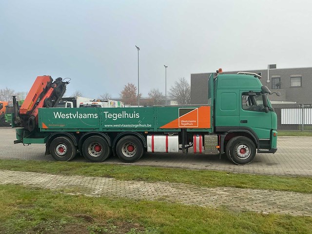 2008 volvo fm 440 vrachtwagen met laadkraan - afbeelding 30 van  35
