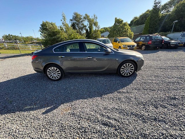 2009 - opel - insignia - 1.6 t executive - car - afbeelding 4 van  31