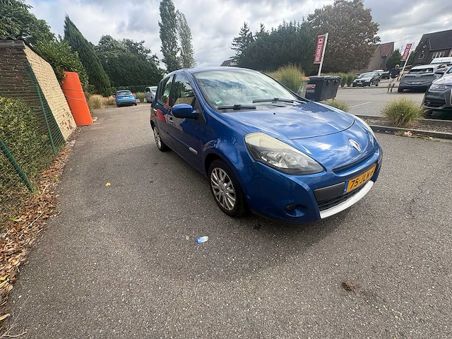 2009 - renault - clio - 1.2 tce business sp. - car - afbeelding 5 van  19