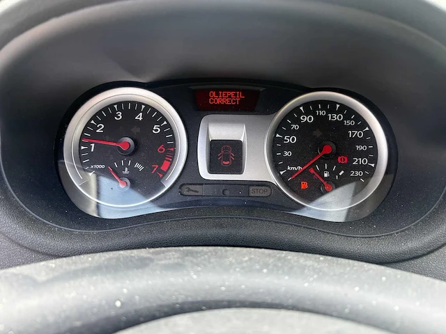 2009 - renault - clio - 1.2 tce business sp. - car - afbeelding 8 van  19