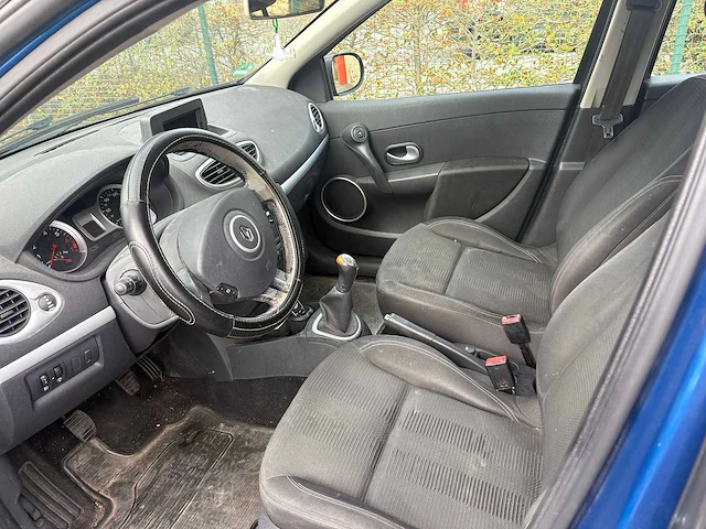 2009 - renault - clio - 1.2 tce business sp. - car - afbeelding 9 van  18