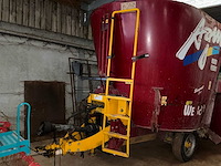 2009 agm mixer trailer - afbeelding 13 van  26