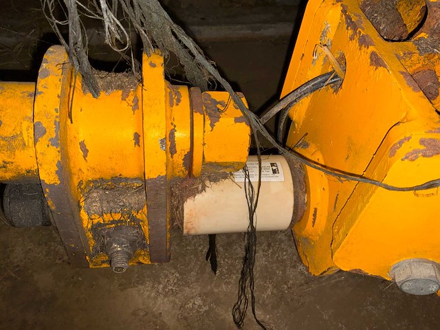 2009 agm mixer trailer - afbeelding 15 van  26