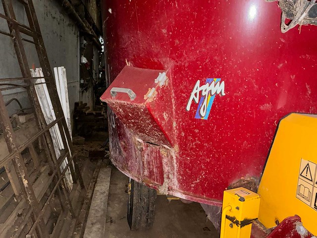 2009 agm mixer trailer - afbeelding 24 van  26