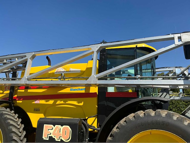 2009 artec blanchard f40 agrarische diverse zelfrijdende spuit - afbeelding 24 van  48