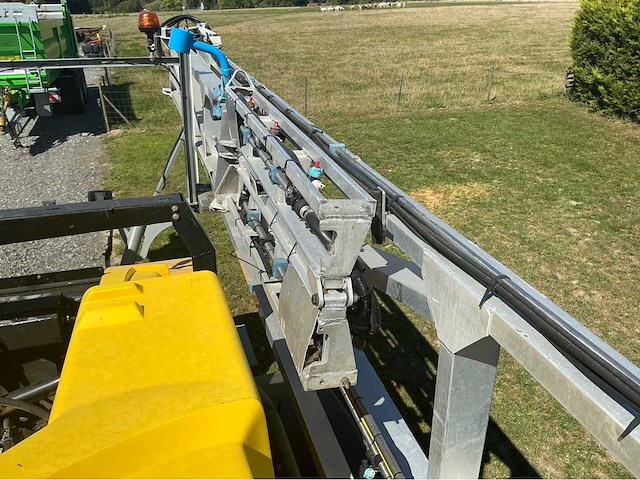 2009 artec blanchard f40 agrarische diverse zelfrijdende spuit - afbeelding 41 van  48