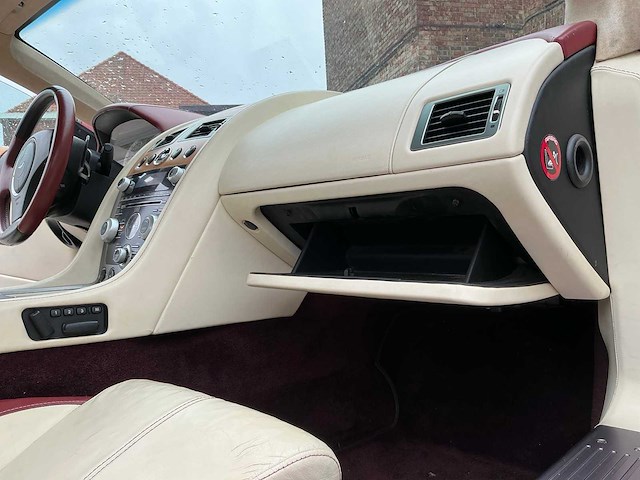 2009 aston martin db9 v12 personenauto - afbeelding 8 van  26