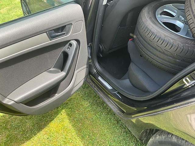 2009 audi a4 - benzine - airco - afbeelding 25 van  50