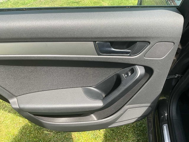2009 audi a4 - benzine - airco - afbeelding 26 van  50