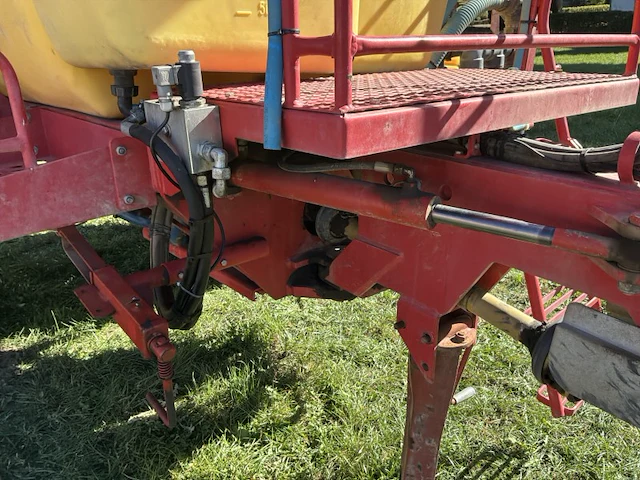 2009 beyne plk27/2500/260/7v veldspuit - afbeelding 16 van  42